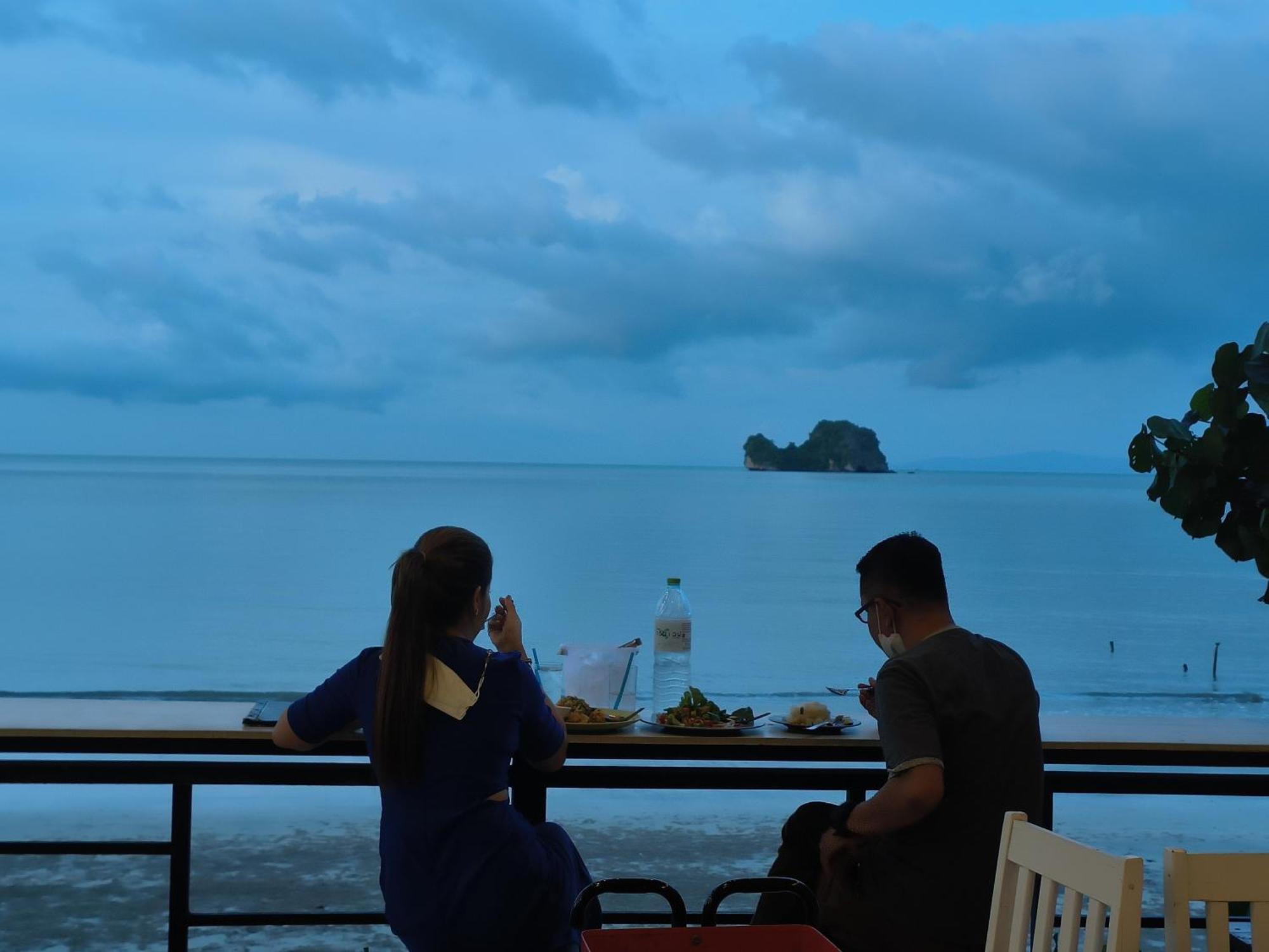 Nangkam Boutique Donsak Hotel Ban Pheng Krong Ruang foto