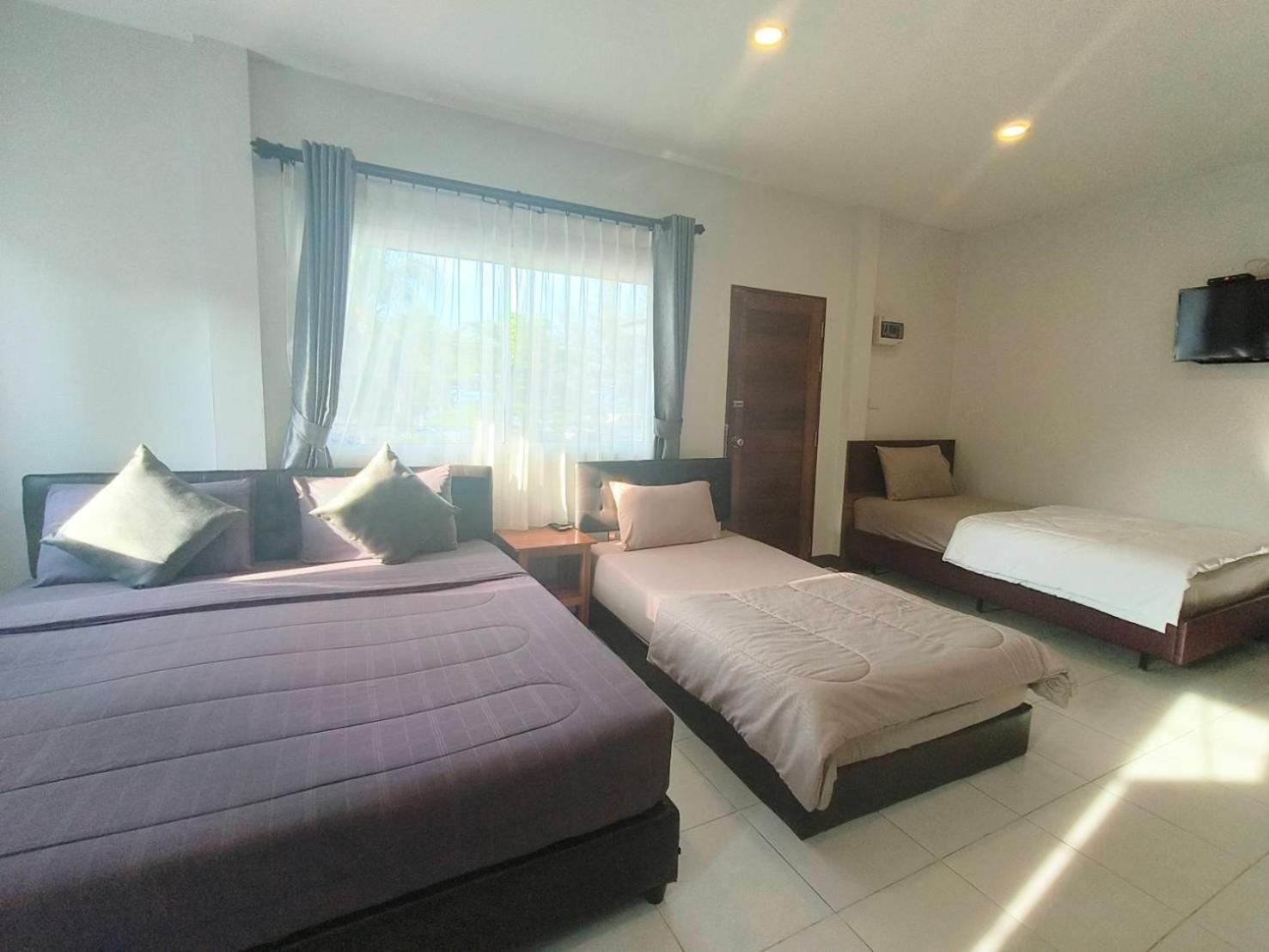Nangkam Boutique Donsak Hotel Ban Pheng Krong Bagian luar foto